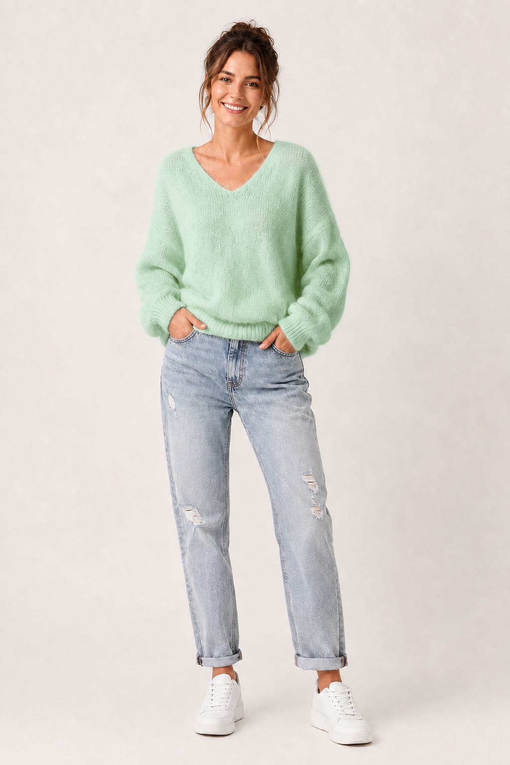 Eluneth | Pull Femme Élégant en Mohair à Col V Profond